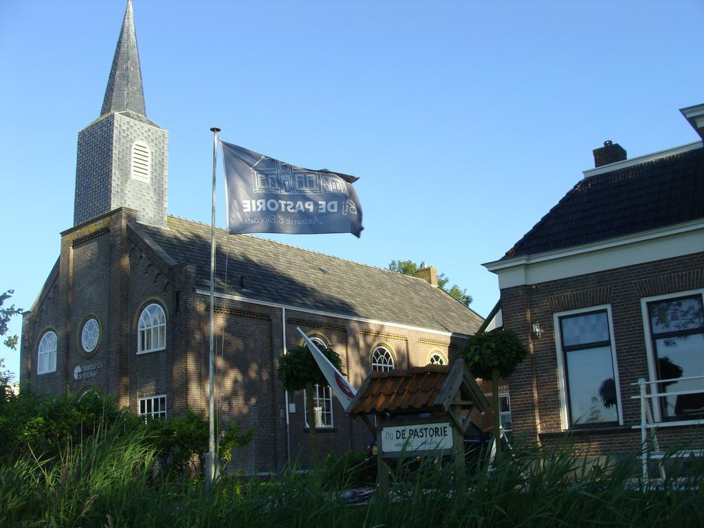 B&B De Pastorie Bij Dokkum Reitsum Extérieur photo